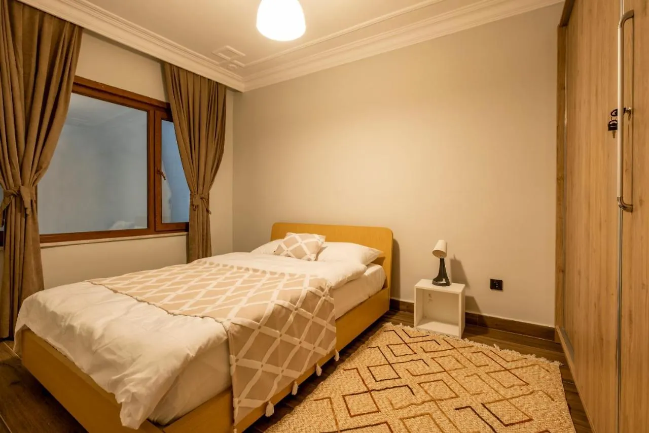 Spacious And Comfy 2Br In The Heart Of Cihangir Apartment Istanbul