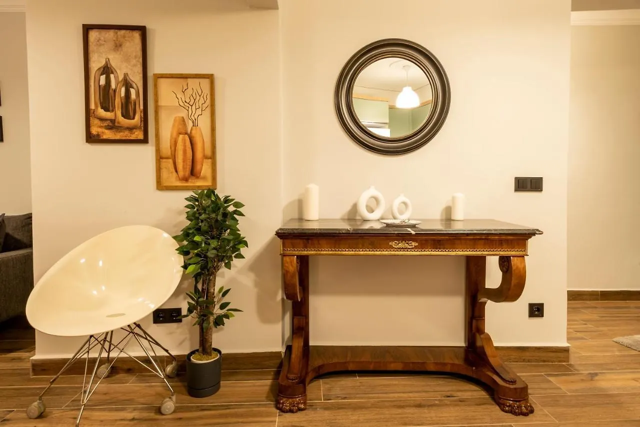Spacious And Comfy 2Br In The Heart Of Cihangir Apartment Istanbul