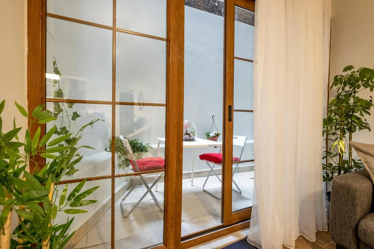 Spacious And Comfy 2Br In The Heart Of Cihangir Apartment Istanbul
